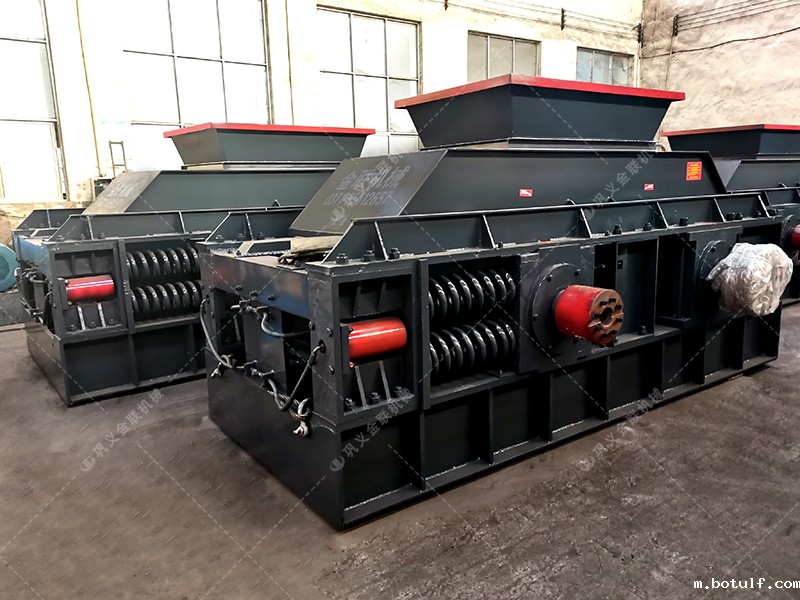 河卵石制砂机型号有哪些,对辊制砂机报价是多少? 河卵石制砂机型号有哪些,对辊制砂机报价是多少?