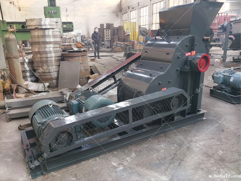 SCF600*400小型双级粉碎机发往甘肃庆阳破碎煤