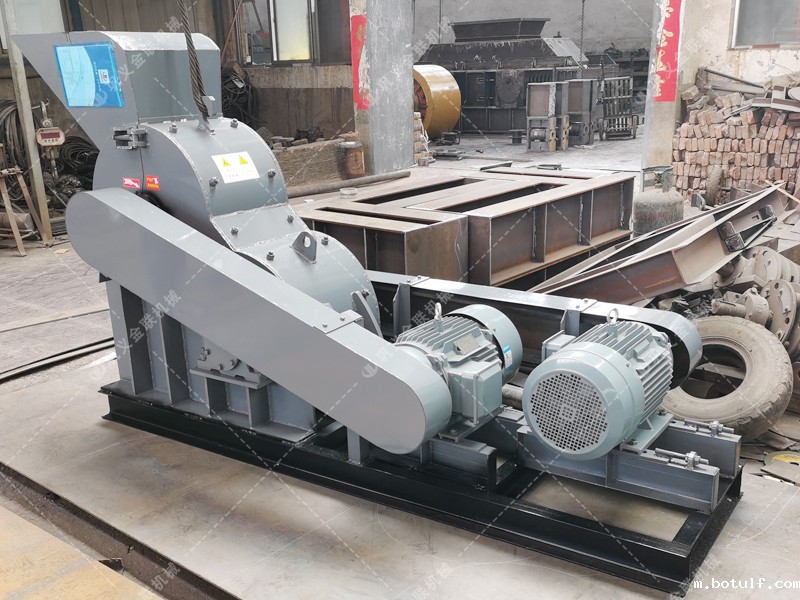 46小型双级粉碎机和破碎机易损件发货