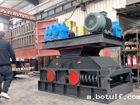 2PGC大型双齿辊破碎机 发往上海