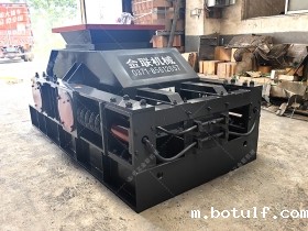 2pg800*600对辊破碎机破碎石英石发往广东连州