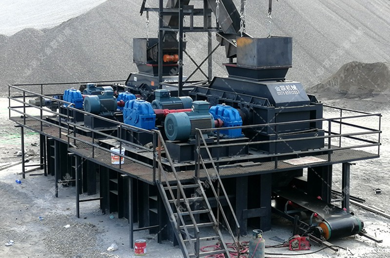 对辊破碎机厂家,对雷竞技技价格,双辊破碎机,液压对辊制砂机型号/原理/参数