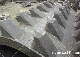 双齿辊破碎机-厂家直供价格低-齿雷竞技技结构原理图